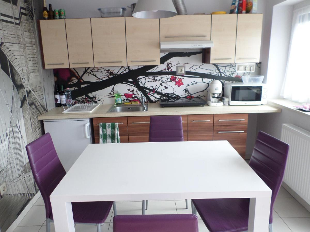 Cecilia Apartman Apartment ชาร์วาร์ ภายนอก รูปภาพ